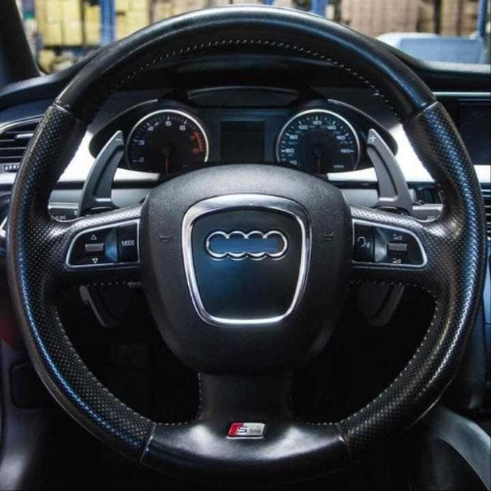 Audi A3/A4/A5/A6/Q5 Serisi Alüminyum F1 Vites Kulaçık Seti (Siyah)