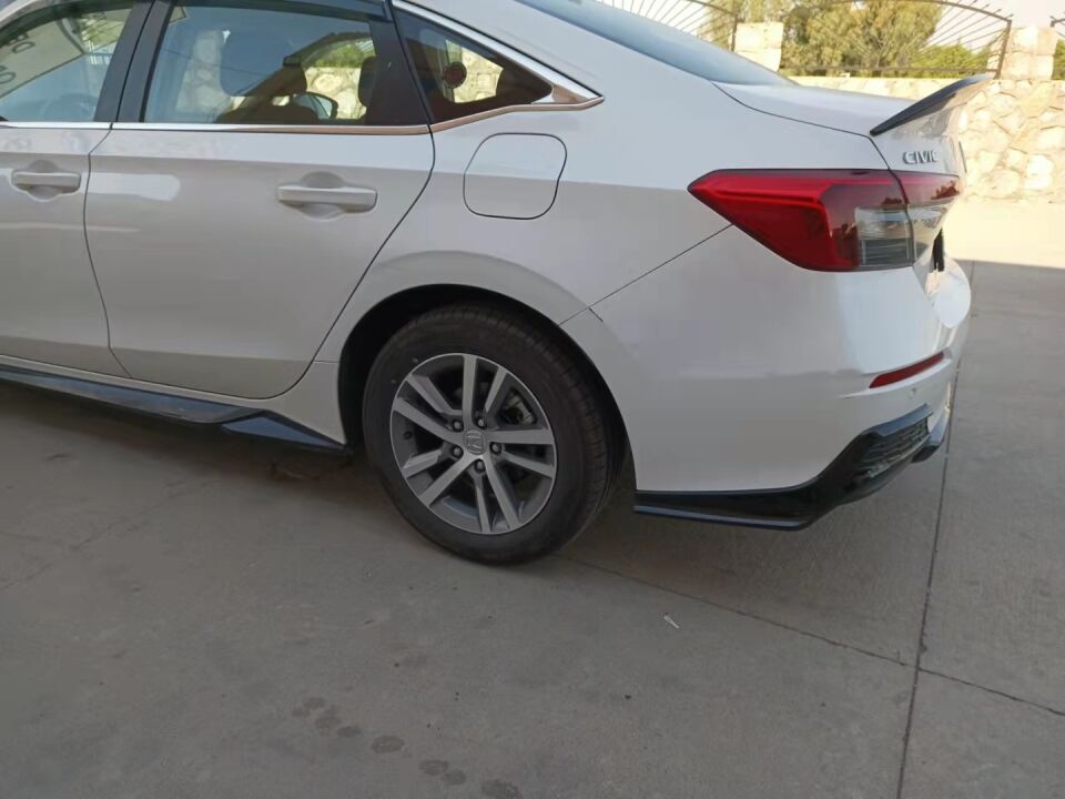 Honda Civic FE1 Sedan Arka Tampon Köşe Flap Seti Piano Black