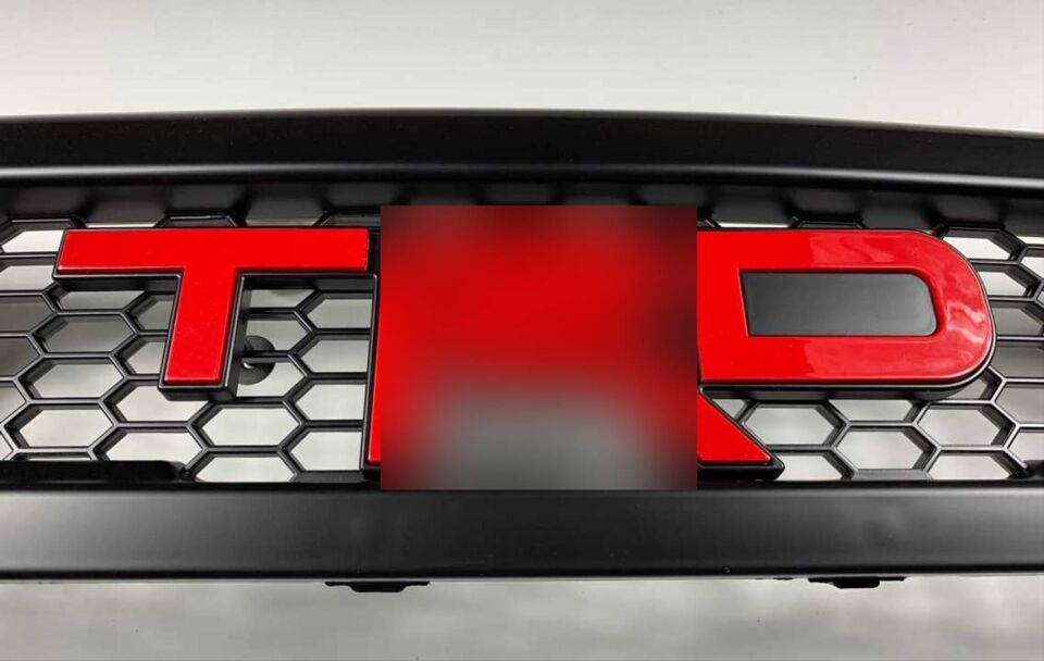 Toyota Hilux Revo TRD Ön Panjur (2016-2020)