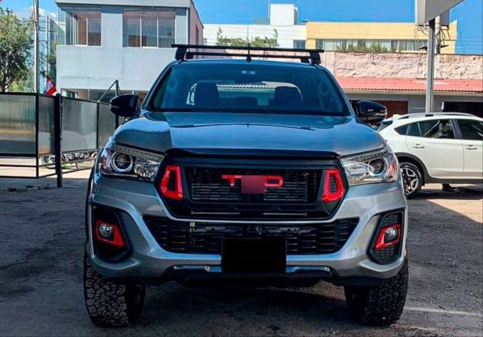 Toyota Hilux Revo 2016-2020 Rocco TRD Dönüşüm Body Kit