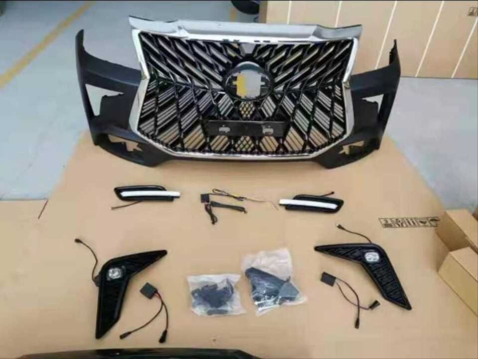 Toyota Hilux Vigo (12-15) Lexus Ön Tampon ve Panjur Dönüşüm Kiti