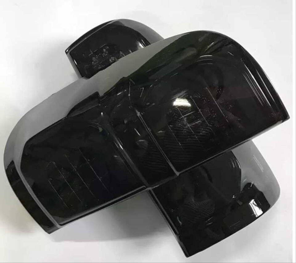Toyota Hilux Vigo (12-15) Kayar Sinyalli LED Stop Seti Füme