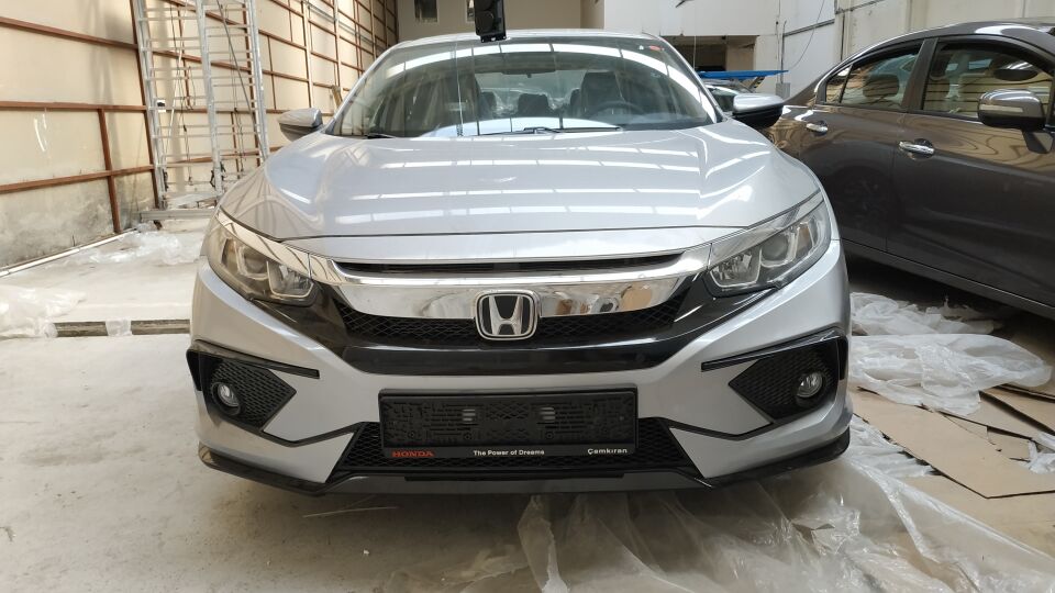Honda Civic FC5 Concept Ön Tampon Eki (Piyano Siyah Detaylı)