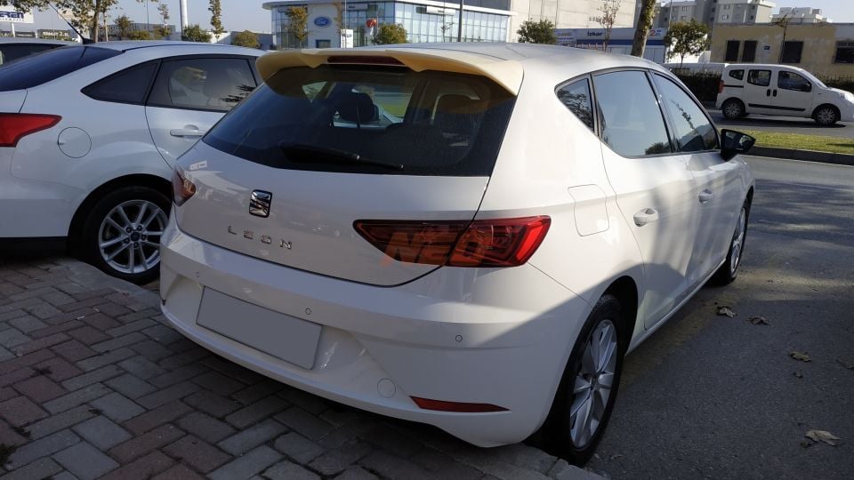SEAT Leon 5F Aero / Cupra R Stil Tavan Spoyleri (Boyasız)