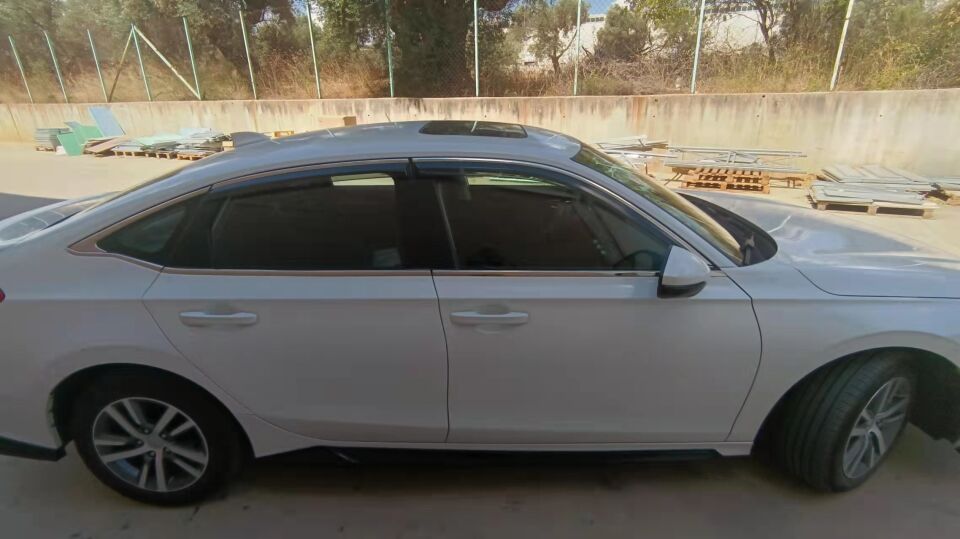 Honda Civic FE1 Sedan Kapı Cam Sıyırıcı Çıta Seti 4 Parça Piano Black