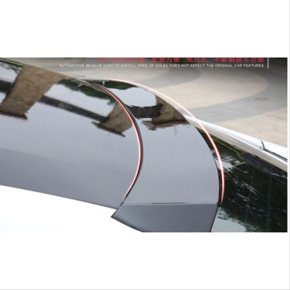 Honda Civic FC5 Sedan Düz Arka Cam Üstü Spoyler Piano Black