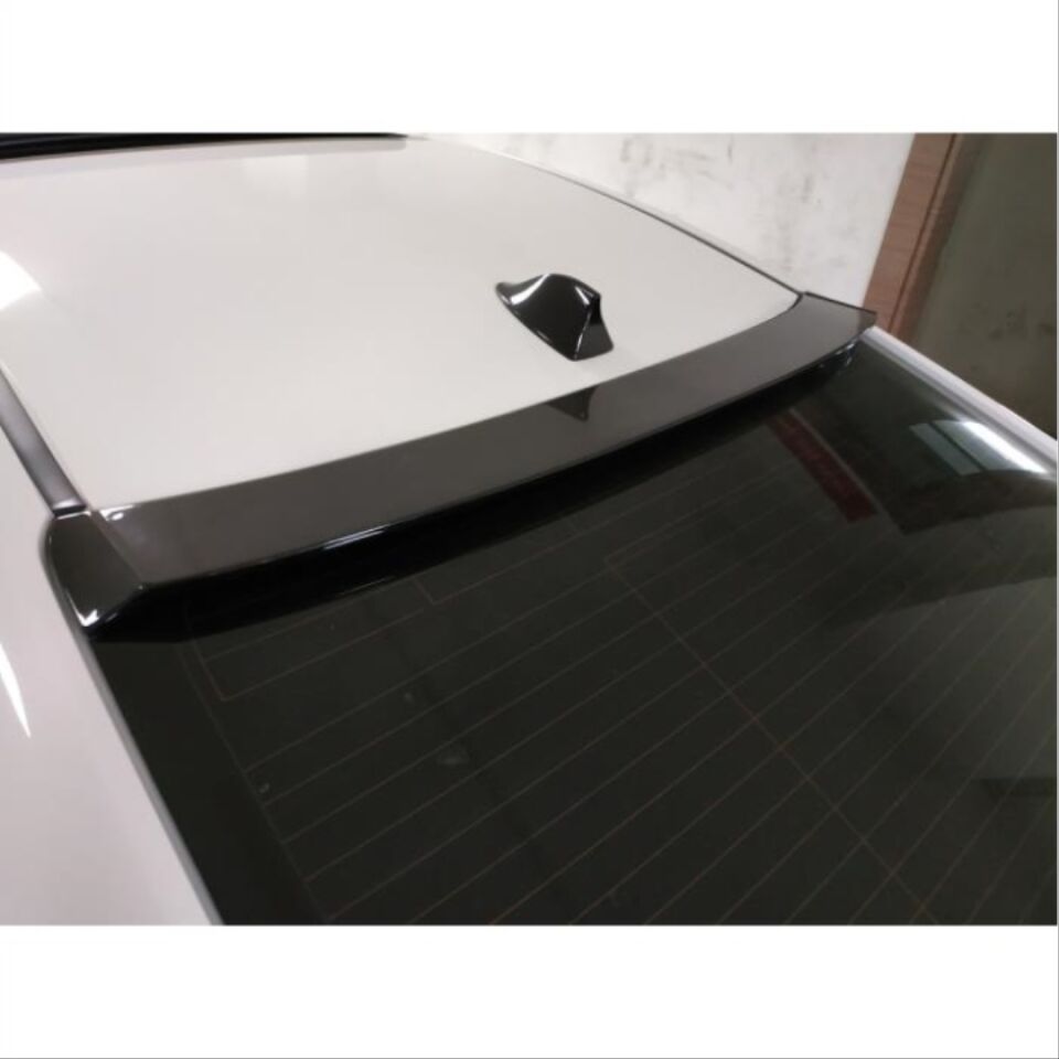 Honda Civic FC5 Sedan Düz Arka Cam Üstü Spoyler Piano Black
