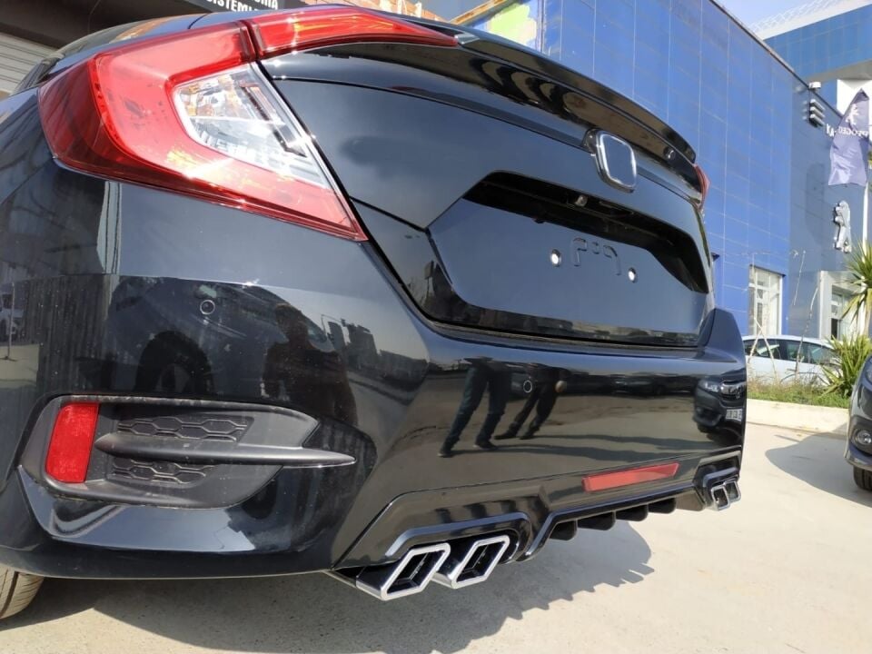 Honda Civic FC5 Sedan Kare Çıkışlı Arka Tampon Difüzörü Full Siyah