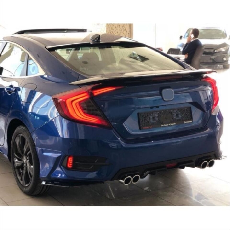 Honda Civic FC5 Sedan 4 Çıkışlı Arka Tampon Difüzörü Piano Black