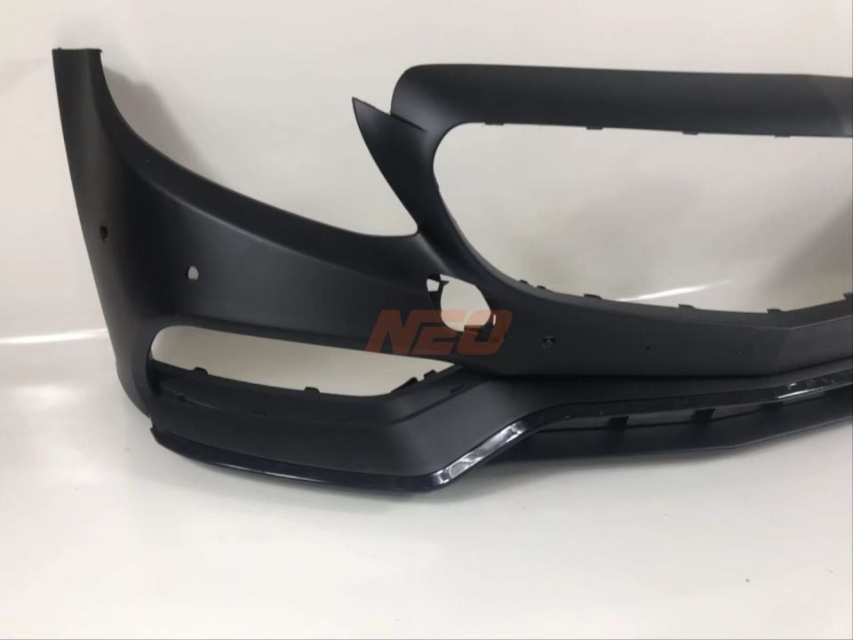 Mercedes-Benz C Serisi W205 Makyajlı C63 S Stil Ön Tampon ve Panjur Seti
