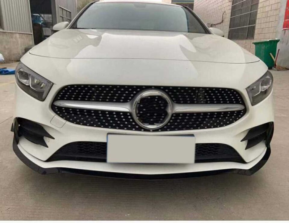 Mercedes-Benz A Serisi W177 AMG Ön Lip Seti Piano Black (7 Parça)