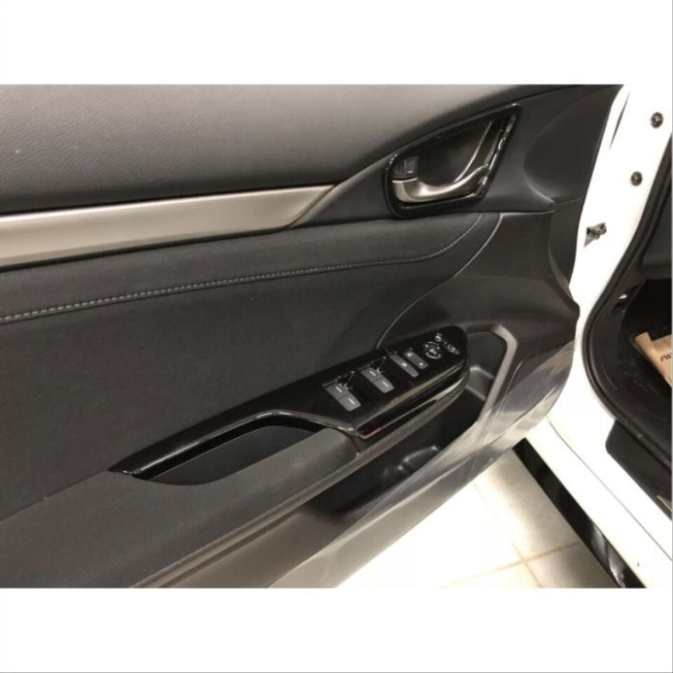 Honda Civic FC5 İnce İç Kapı Kolu Çerçeve Kaplama Seti Piano Black