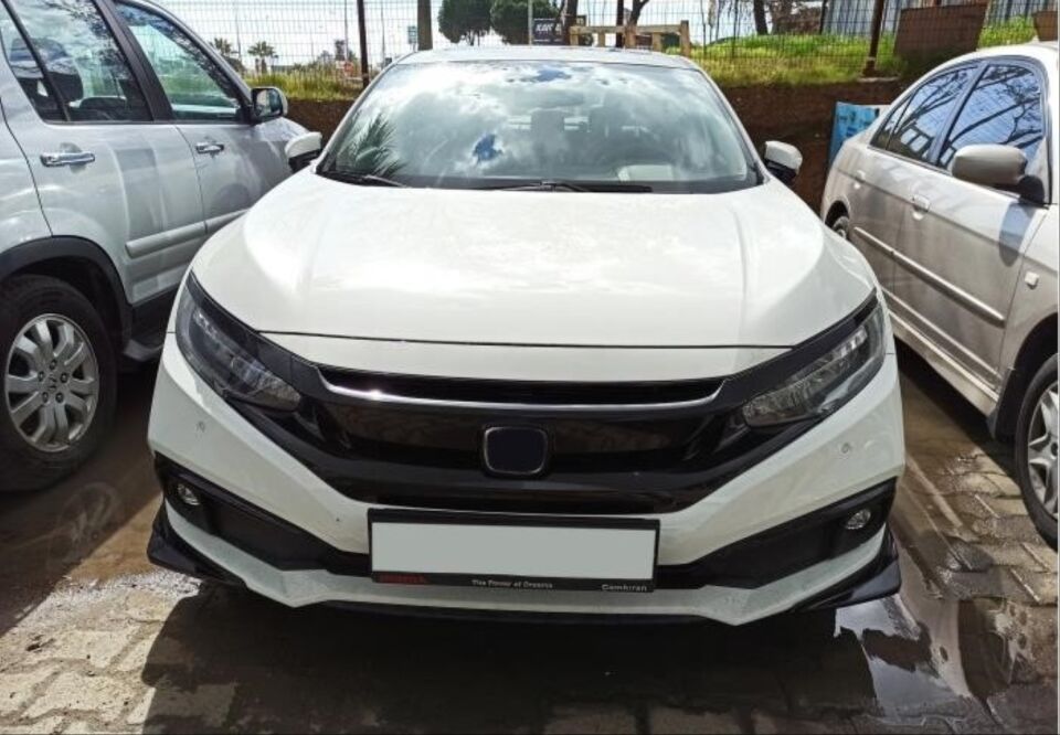 Honda Civic FC5 Makyajlı Kasa Modulo Ön Tampon Eki (Boyasız)