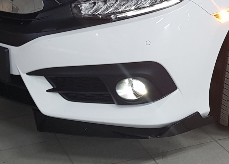Honda Civic FC5 Makyajsız Kasa Ön Tampon Köşe Flapları Piano Black