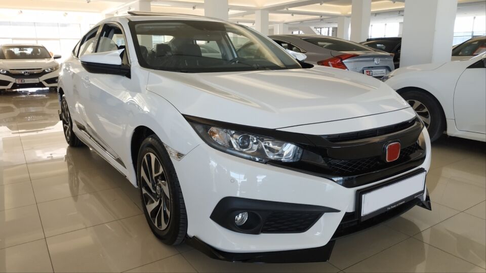 Honda Civic FC5 Makyajsız Kasa Ön Tampon Köşe Flapları Piano Black