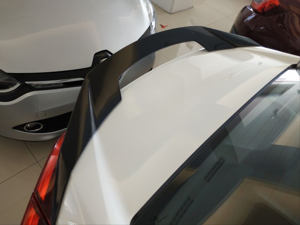 Honda Civic FC5 V Bagaj Spoiler Piano Black