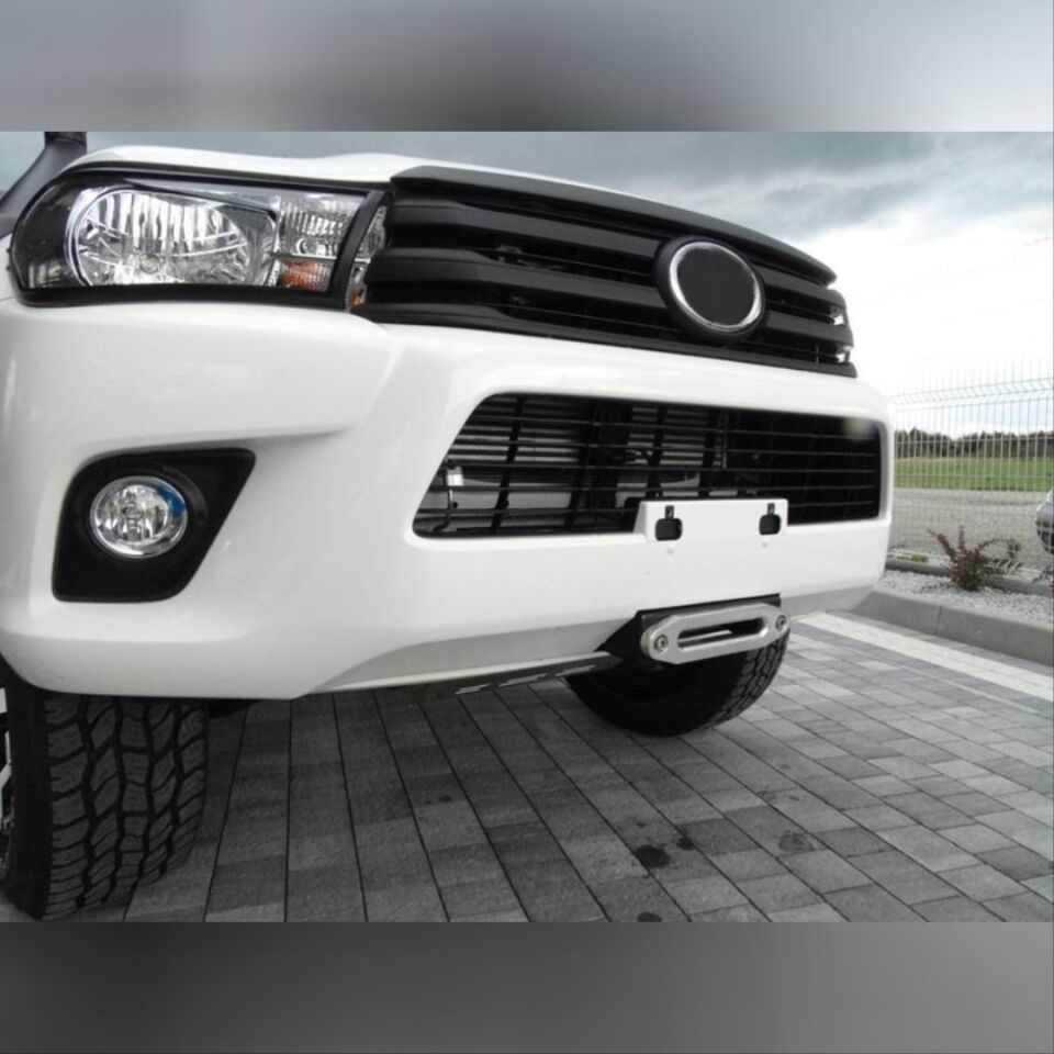 Toyota Hilux Revo (16-20) TRD Ön Panjur Mat Siyah