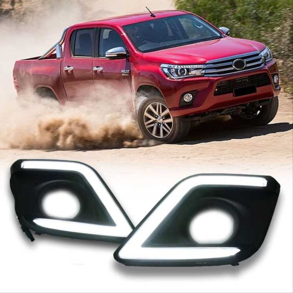Toyota Hilux Revo (15-20) Gündüz Ledli Kayar Sinyalli Sis Farı Seti